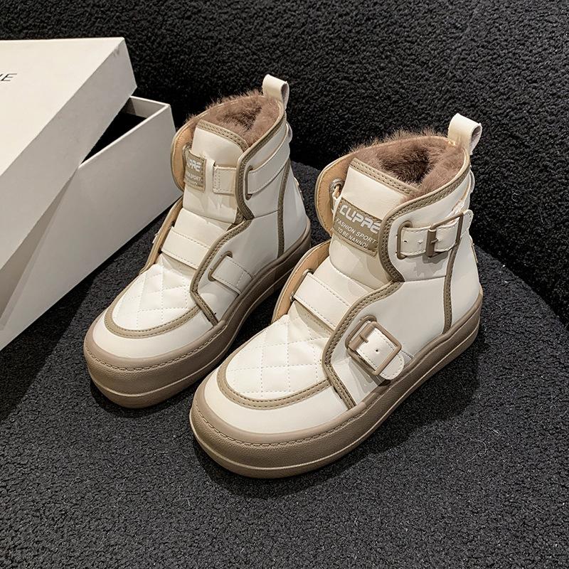 

Thick-soled snow boots women s 2024 new winter velvet cold-resistant high-top cotton shoes girl soft leather Northeast cotton boots 40