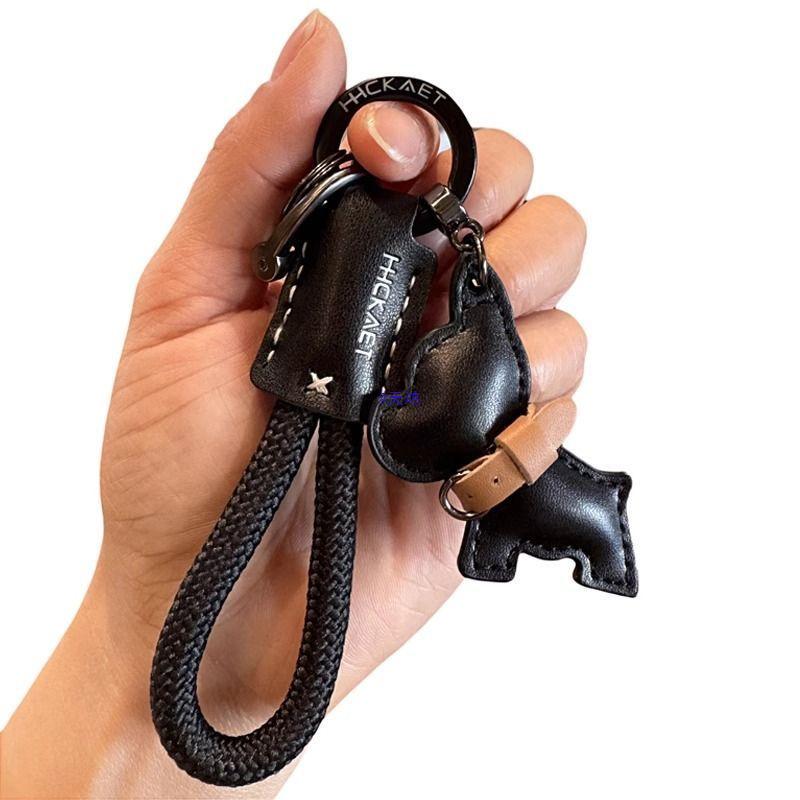 Cute Handmade Leather Puppy Keychain Pendant - Unique Gift Bag Accessory for Couples