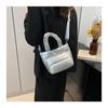 Simple Quilted Crossbody Shoulder Bag for Women, Lightweight Cotton Handbag, Casual Stitched Bucket Bag for Daily Wear CLE