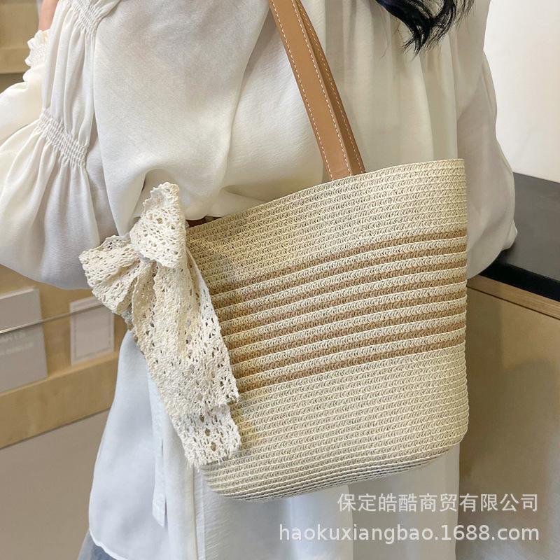 Summer seaside leisure vacation large-capacity bag women 2025 fashion straw tote bag simple portable shoulder bag