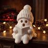 Świąteczny Akcent do Pokoju Urocza Figurka Ducha, Drukowana 3D Statuetka do Czytania z Dzianinową Czapką Kreskówkowy Akcesorium Biurkowe Czapka, Kapryśny Halloween Boże Narodzenie
