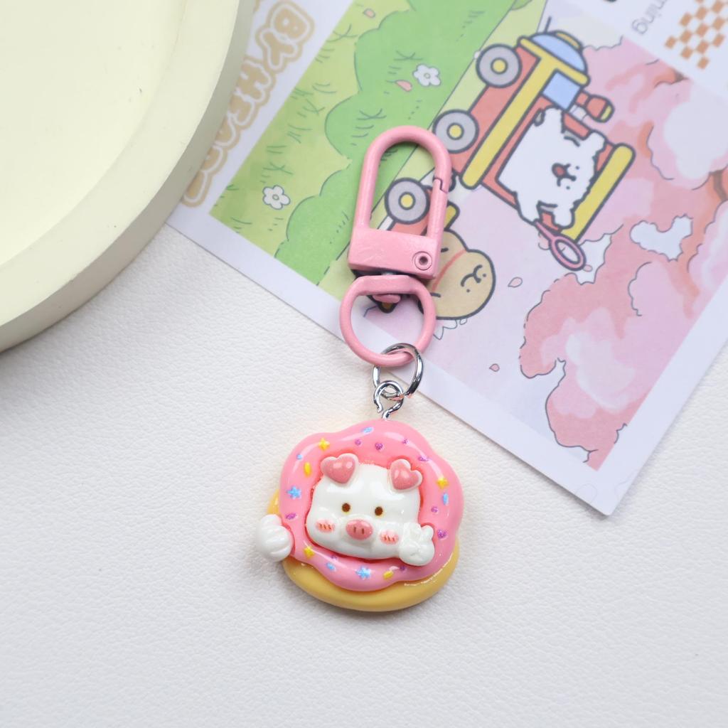 Resin Cartoon Piggy Keychain Pendant - Cute Dessert Ornament for Bags & Backpacks, Ideal for Couples and Students.