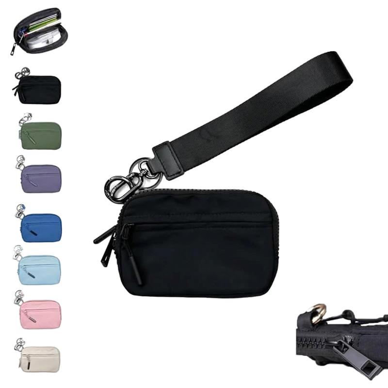 Waterproof Nylon Small Wallet Multi-Functional Card Case With Wrist Zippered Coin Purse Ladies Casual Quilted Travel Organizer