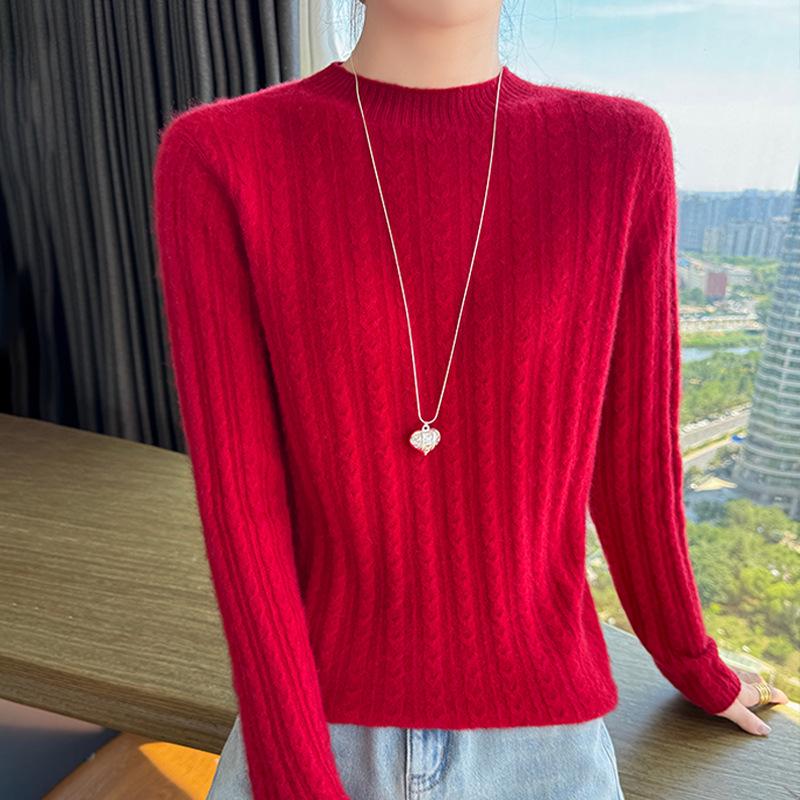 Women's Wool Cable Knit Sweater - Round Neck, Loose Fit, Versatile for Autumn/Winter