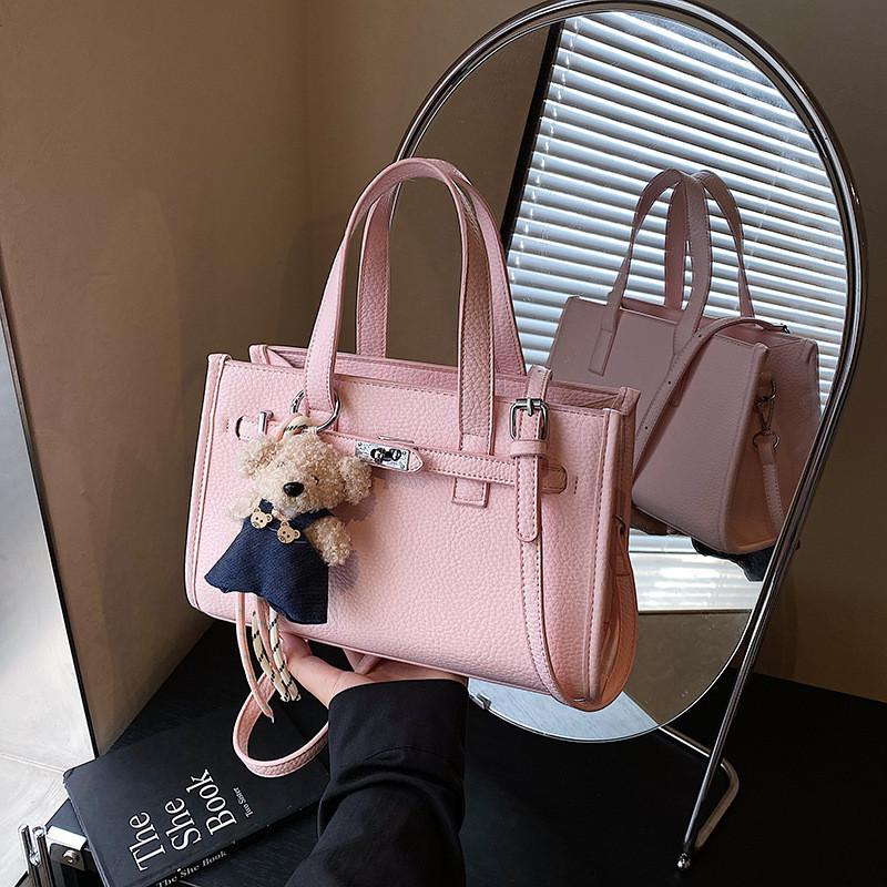 Solid Color Pu Medium Shoulder Bag For Ladies With Zipper Closure Daily Use Fashion Crossbody Purse