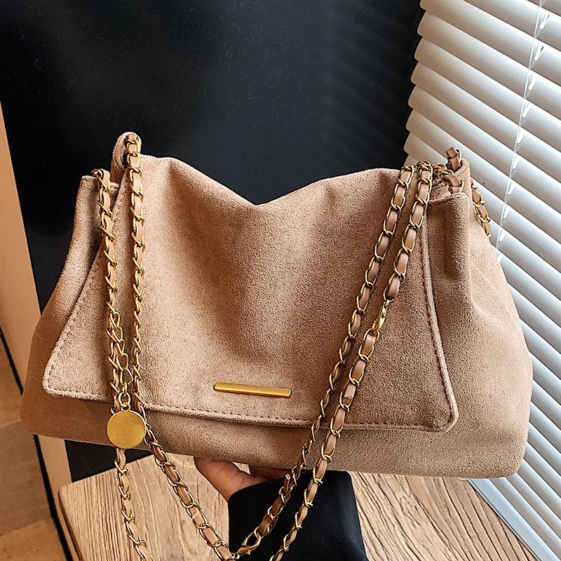 Korean Version of Large-capacity Tote Bag Women's 2025 New Autumn Texture Chain Shoulder Commuter Bag Retro Messenger Bag