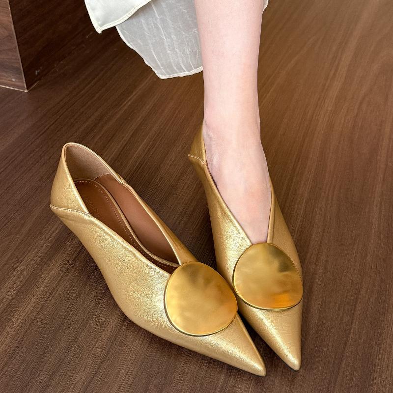 

Мода 2025 Осінь Новий Бренд Жіночі Туфлі-Човники Мода Золотий Метал Мілкі Сліпони Одинарні Туфлі Тонкий Низький Каблук Сукня Човники 39 золотий