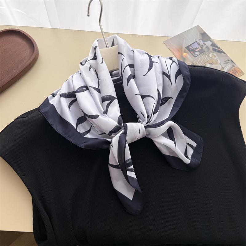American retro imitation silk printing silk scarf small square scarf high-end shawl sunscreen neck scarf headscarf scarf new