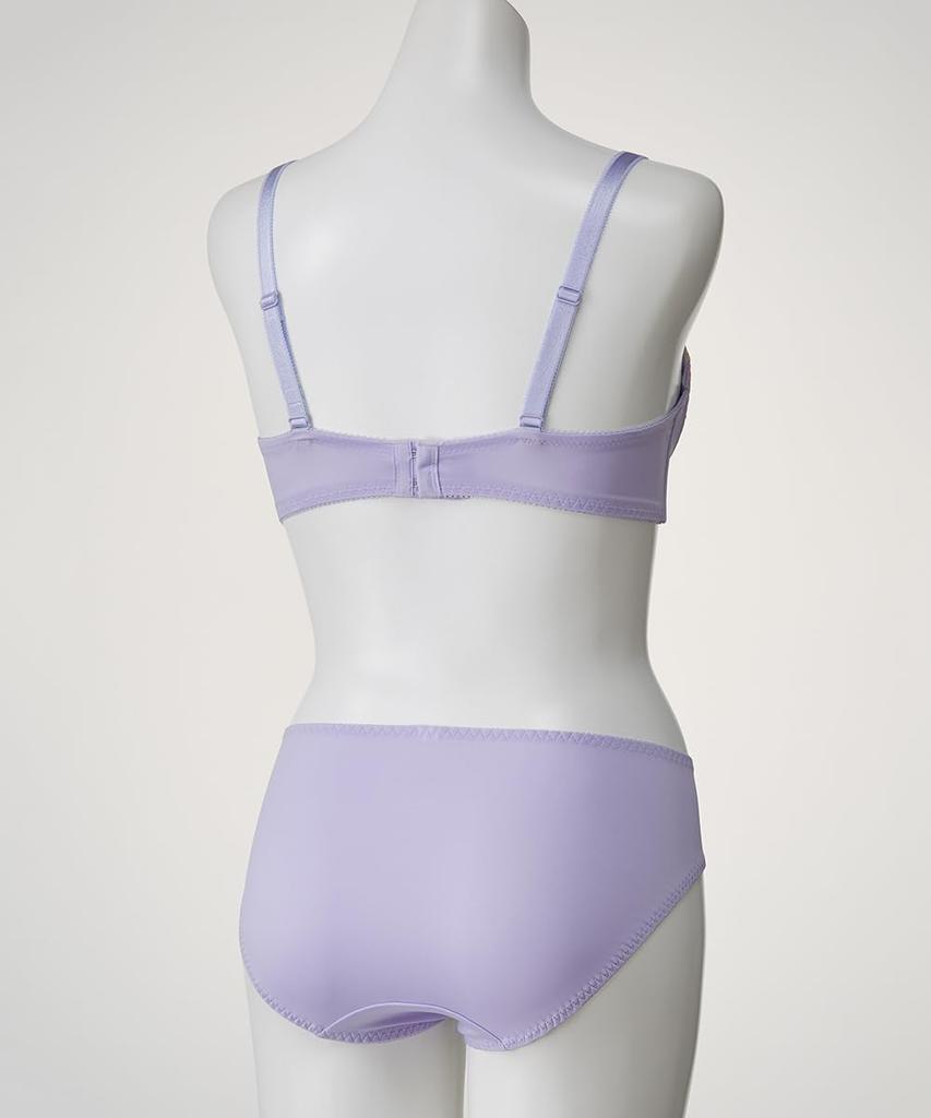 Nissen Floral Embroidered Bra and Panty Set Grace Color Women's (4-Pack) C80/L,