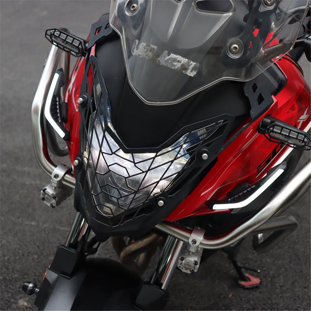 2Pcs Motorcycle Front Side Spoiler Winglets Aerodynamic Wing Set Fixed Wind Wings with LED Light Adhesive Decoration Sticker