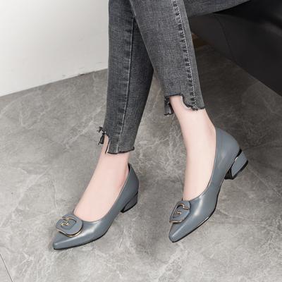 New Comfortable First Layer Cowhide Shallow Mouth Pointed Head Low Heel Round Buckle Single Shoes Flat Work Shoes Women's Leather Shoes