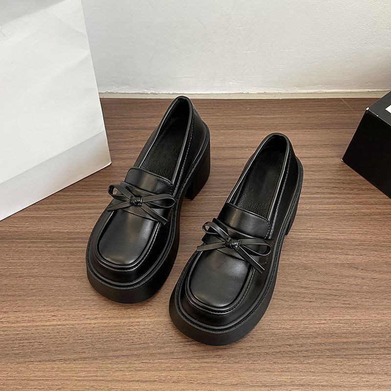 Retro Round Head Versatile Thick High-heeled Small Leather Shoes for Women's 2025 Spring New Japanese Skirt Bow Loafers
