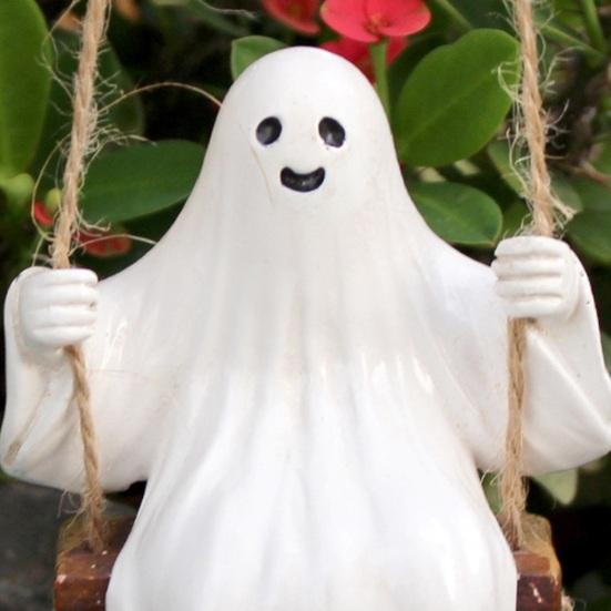 Swing Ghost Garden Statue Cute Resin Ghost Figurine Outdoor Tree Hanging Ornament for Porch Garden Lawn Yard Decor