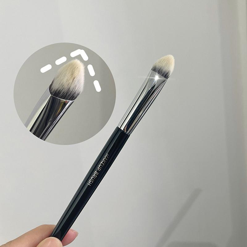 Foundation Concealer Makeup Brushes Three-Sided Slope Contour Highlight Detail Brush Cosmetic Beauty Brush Tool