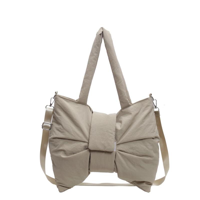 Han Bow Large Capacity Tote Bag Women's 2026 Portable Shoulder Bag Niche Crossbody Canvas Bag
