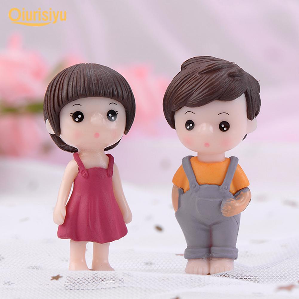 2Pcs/Set Resin Boy Girl Couple Model Figurine