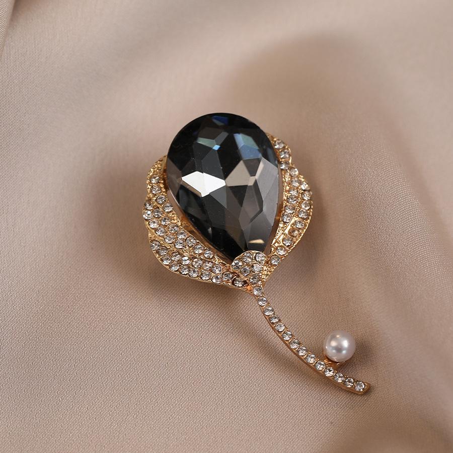 Тюльпан высококлассный темпераментный элегантный изысканный высококлассное пальто классическое универсальное роскошный корсаж