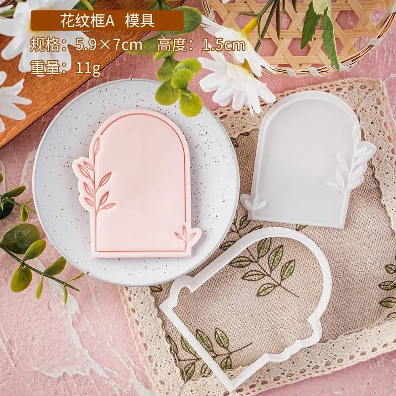 Christmas Fondant Biscuit Mould Xmas English Letter Embossing Stamp Dessert Cake Decoration Acrylic Pastry Cookie Cutter Tools