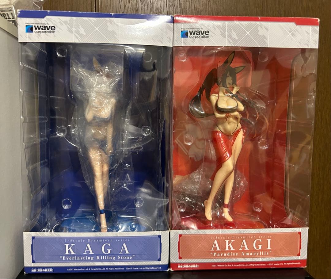 

[USED] Azur Lane Akagi and Kaga Figures (2 pieces) Swimsuit