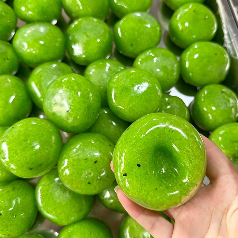 Hot Sale Squishy Handmade Kiwifruit Slush Ball Toy Soft Slow Rebound Stress Relief Squeeze Toy Fake Food Model , for Party Gift