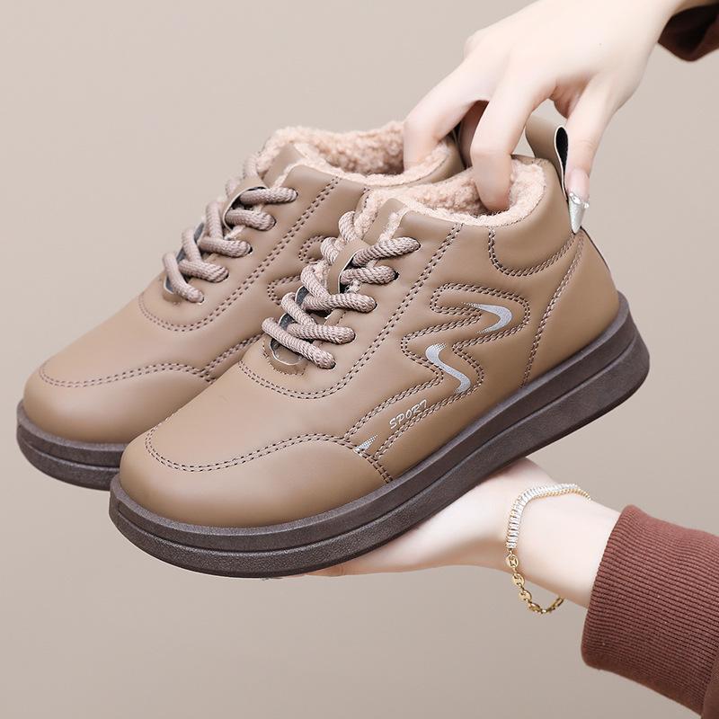 New Winter Mom Shoes with Fleece, Thickened Warmth, Non-slip, and Soft-soled Shoes, Cotton Boots