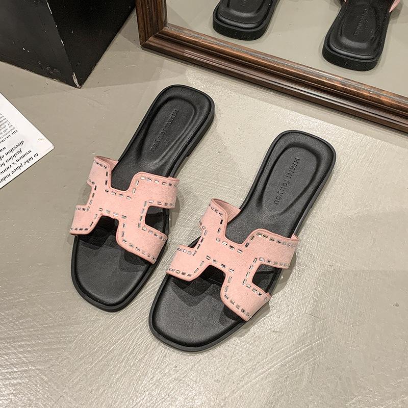 

Slippers women s outer wear 2025 summer new one-word flat-bottomed rhinestone slippers Baidu casual outer wear beach sandals 43 рожевий
