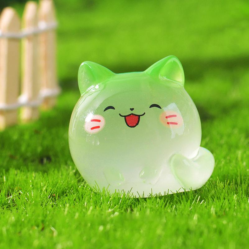 3Pcs/Bag Luminous Mini Cat Micro Landscape Desktop Ornaments Glow At Night Animal Figurines Home Car Decorations Diy Accessories
