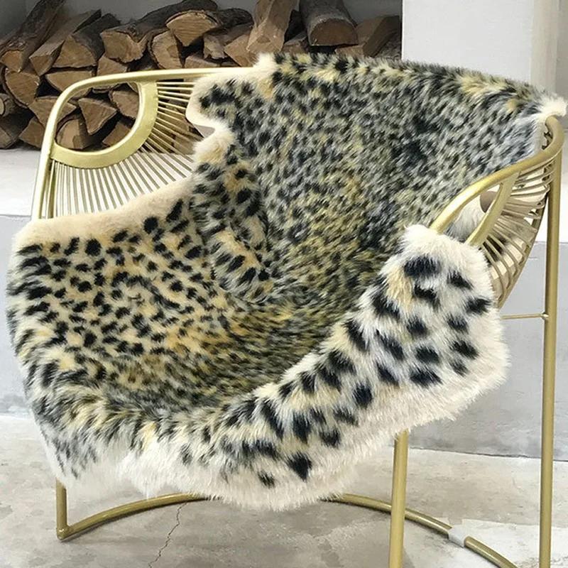 90x110cm Koberec s leopardím vzorem Faux kůže z hovězí kůže Koberec Zvířecí potisk Huňatý oblastní koberec pro dekoraci obývacího pokoje