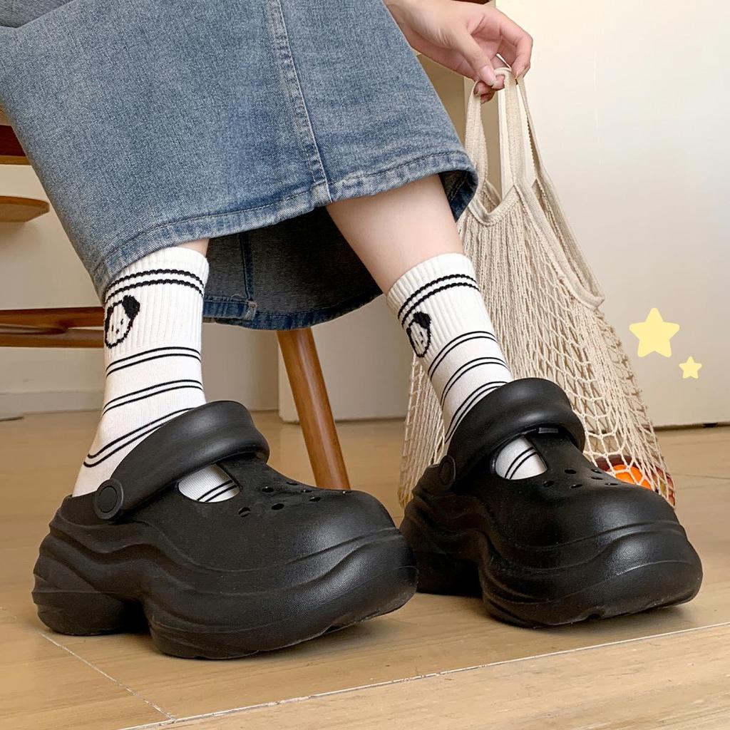 New Women's EVA Clogs: Non-Slip Beach Slippers, Thick Sole, Closed-Toe, Summer Footwear for Girls – Feels Like Stepping On Clouds.