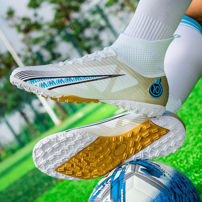 Foreign trade large size high top football shoes men's and women's sports football shoes broken nails college students football game training shoes