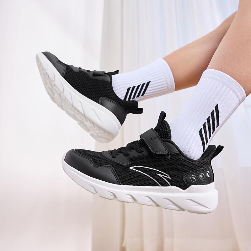 Anta Fashionable Versatile Non-Slip Breathable Low-Top Kids Running Shoes Kids sneaker Black White A12435567-10