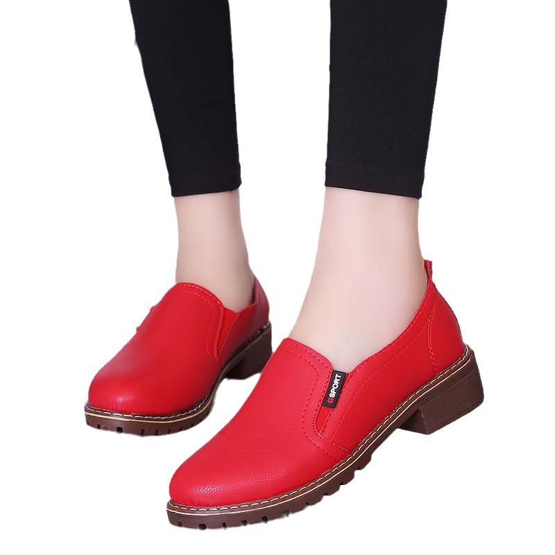 2024 Plus Size Korean Style Women's Mid-Heel Slip-On Leather Casual Shoes