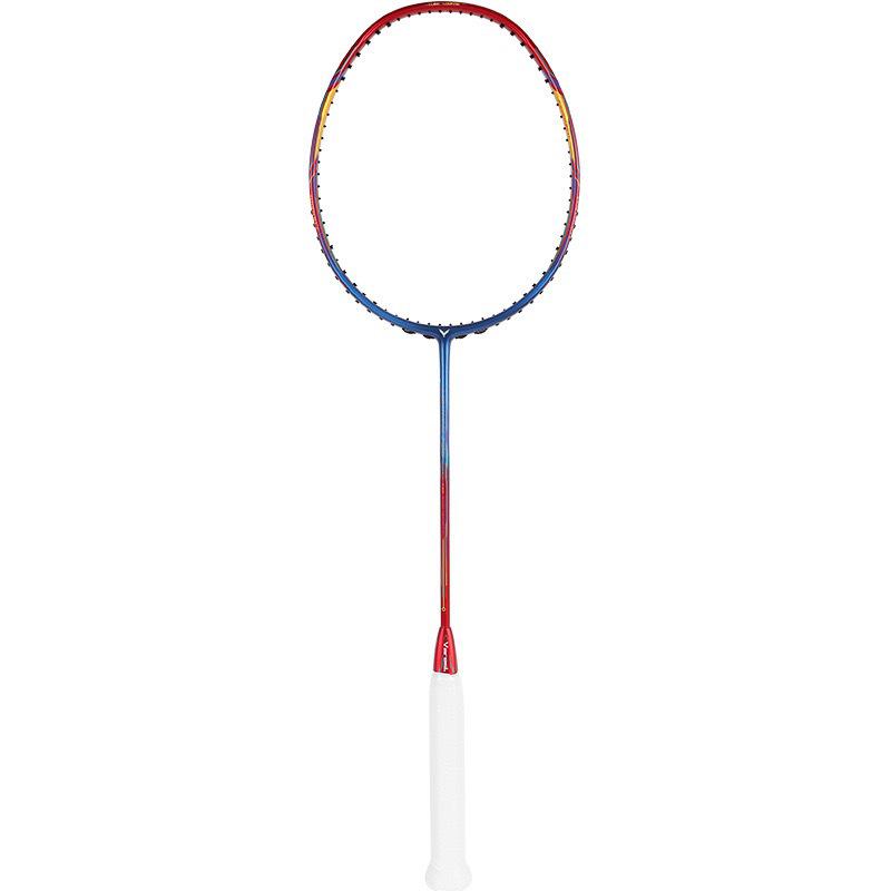 Ultra-light full carbon fiber badminton racket with high elasticity for college students.