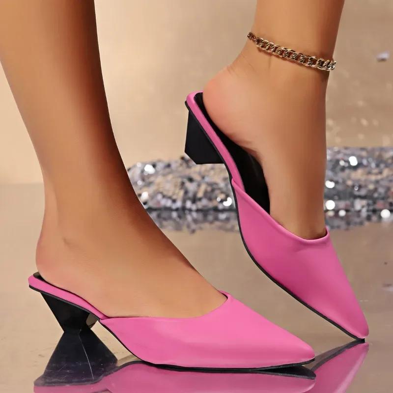 Women Sexy Leopard Slippers Pointed Toe Mid Heels Chunky Sandals Summer Flip Flops Fashion Slides Animal Print Casual Shoes