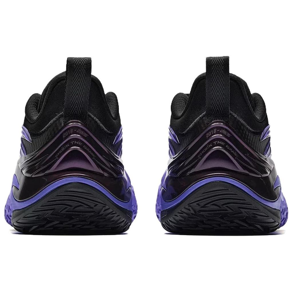 Zapatillas de Baloncesto para Hombre ANTA Shock Wave 8 de Caña Baja Púrpura Fluorescente Ultra Brillante/Negro Básico