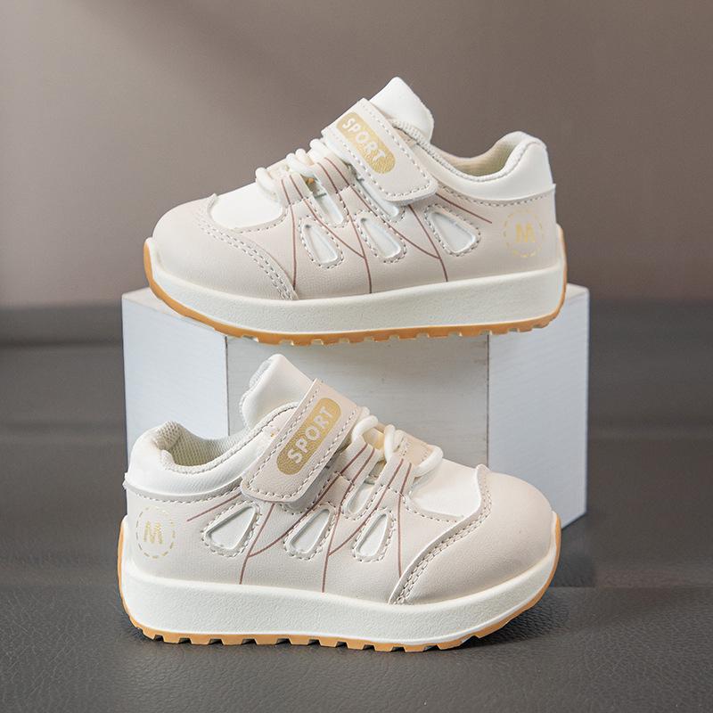 2026 Spring New Arrivals: Girls' Soft Sole Leather Shoes - Non-slip, Comfortable, Fashionable for Kindergarten.
