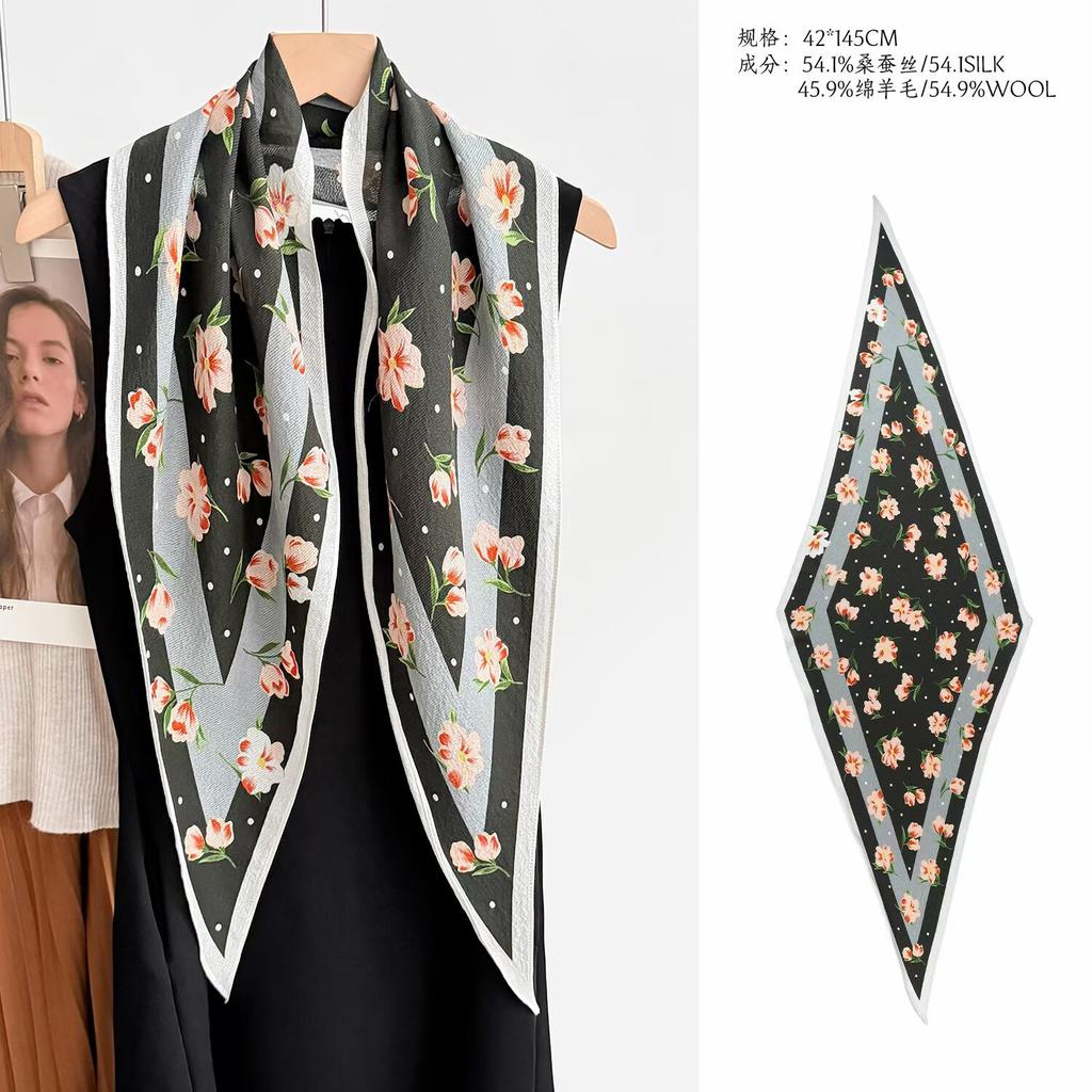 Thin spring and summer new mulberry silk silk scarf fashion diamond scarf thin silk wool scarf neck scarf versatile small scarf