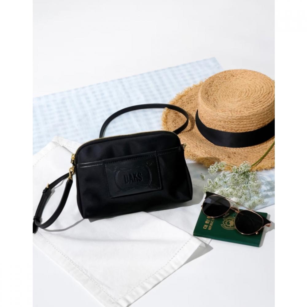 

Daks Black Leather Nylon Mini Crossbody Bag Dcwa6e808bk Single option