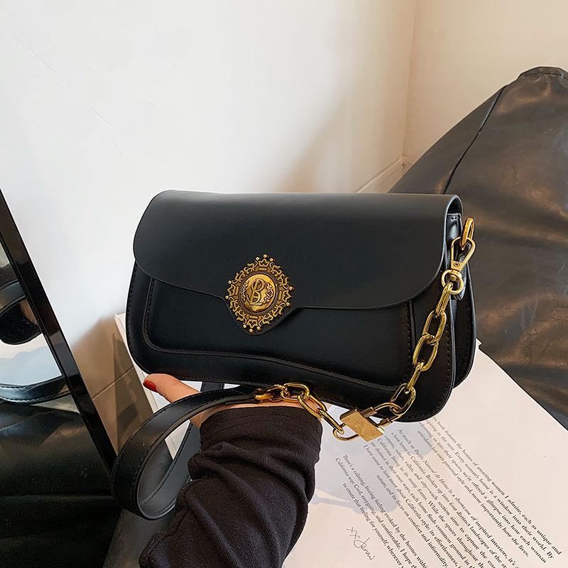 

Универсальная маленькая квадратная сумка под мышками для женщин, новая модная трендовая повседневная сумка через плечо с цепочкой