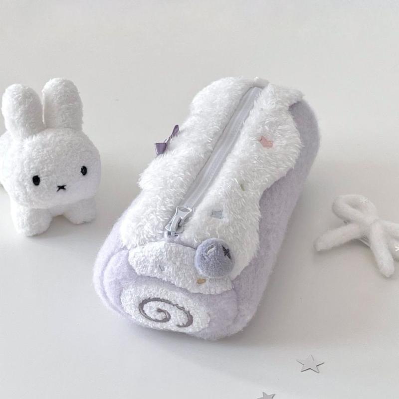 1 Peça Fofo Creme Rolo Suíço Macio Pelúcia Estojo para Lápis Zíper Grande Capacidade Estudante Escolar Saco de Armazenamento para Material