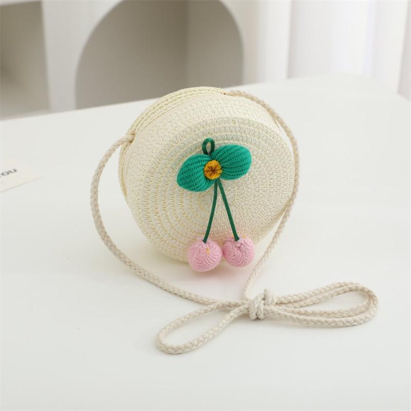 Children's Straw Woven Crossbody Bag - Small Girl's Phone and Coin Purse for Summer Outings and Seaside Trips