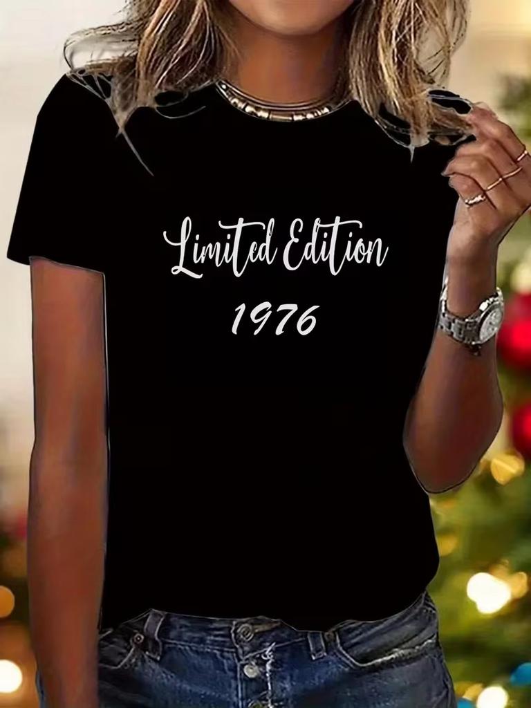2026 Summer A Limited Edition Womens Shortsleeved Top with A 1976 Pattern Design Is Perfect As A Birthday Gift Tops