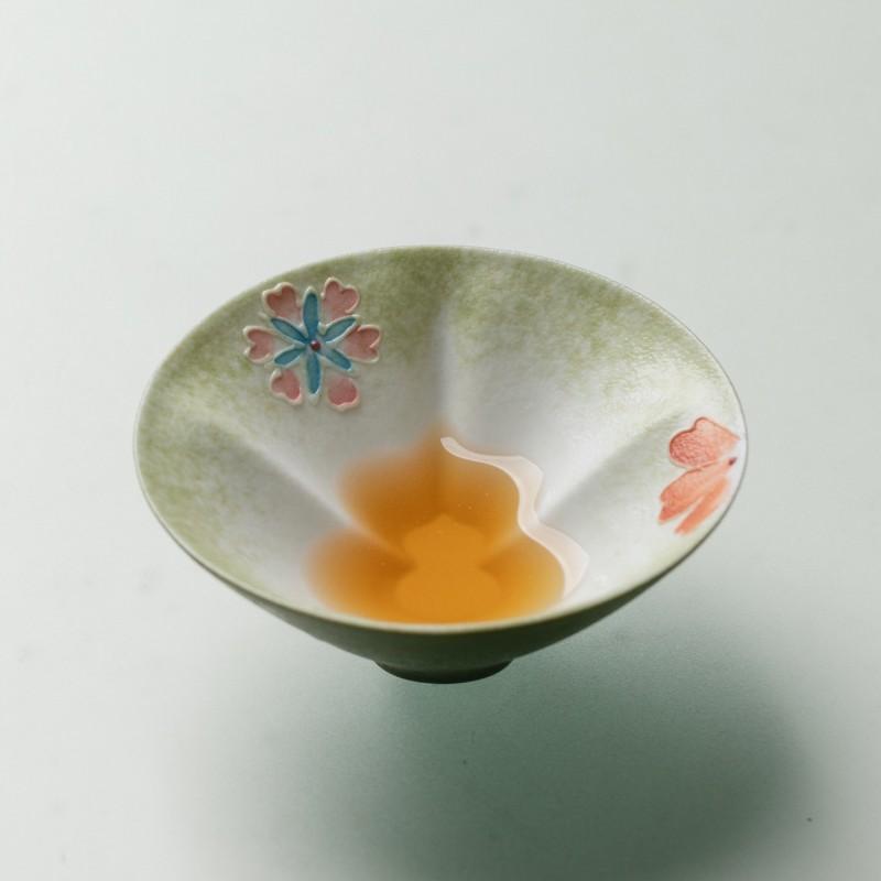 Hand-painted Ceramic Tea Cup Small Green Tangerine Floral Design Fulu Qiankun Lovers