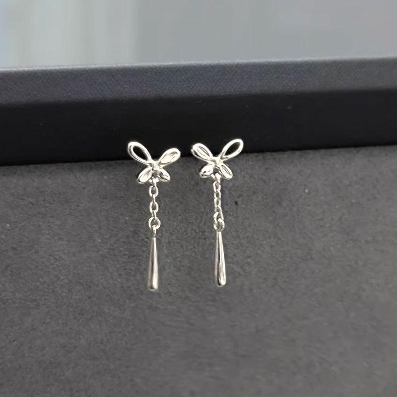 Butterfly Water Drops Tassel Earrings for Women with Fresh Face, Thin, Super Fairy Earrings for Small