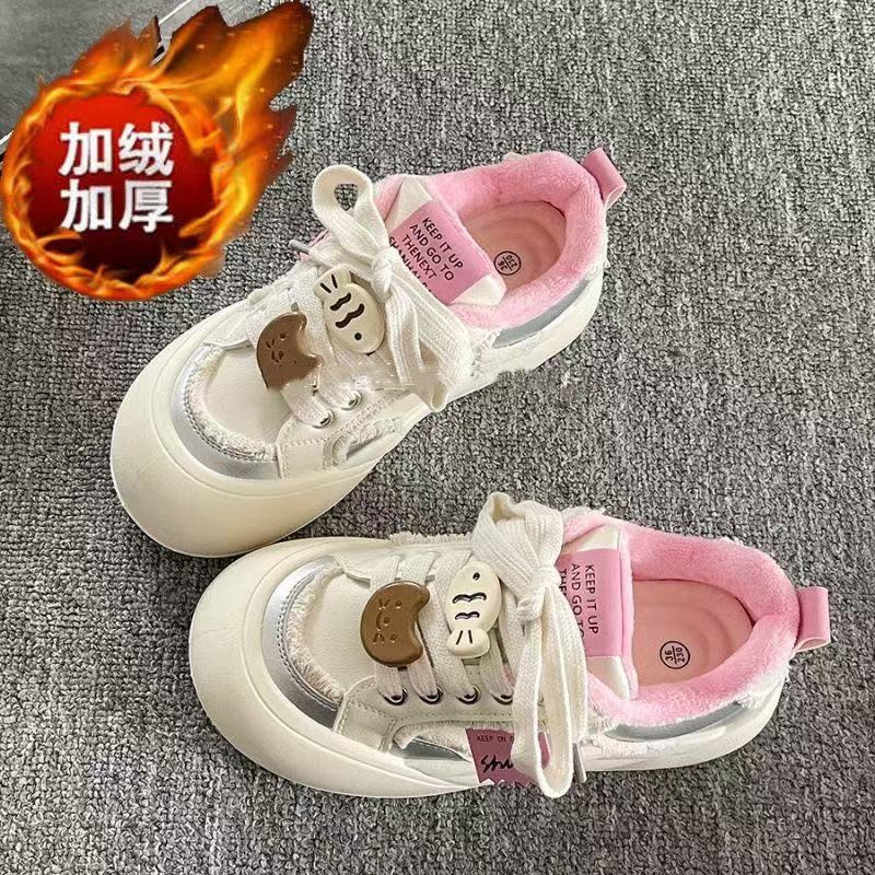 

Популярные нишевые бархатные туфли на толстой подошве для женщин 2024 года, новые универсальные теплые повседневные туфли из хлопка 40