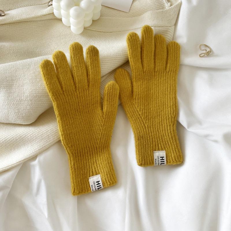 Simple earth-colored wool gloves knitted gloves women's autumn and winter warm advanced relaxation short gloves