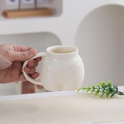 Kreativer Lustiger Niedlicher Po-förmiger Keramik-Kaffeebecher Große Kapazität 400ml Milchtasse Moderner Frühstücks-Getränkebecher Büro-Tasse Heimdekoration