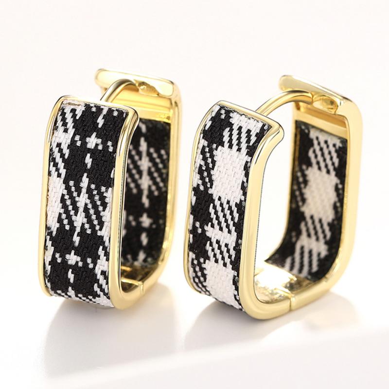 

Huitan Chic Fabric Design Hoop Earrings Female Fashion Statement Zircon for Daily Wear Stylish Gold Color Accessories for Women