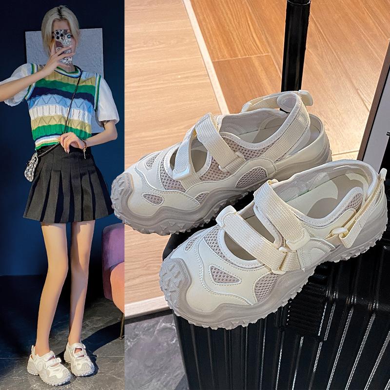 Nett Pustende Sportssandaler Dame Sommer Utgravde Pops Sko Tykk Såle Borrelås Fritidssko Ny Design Luksus Damefottøy