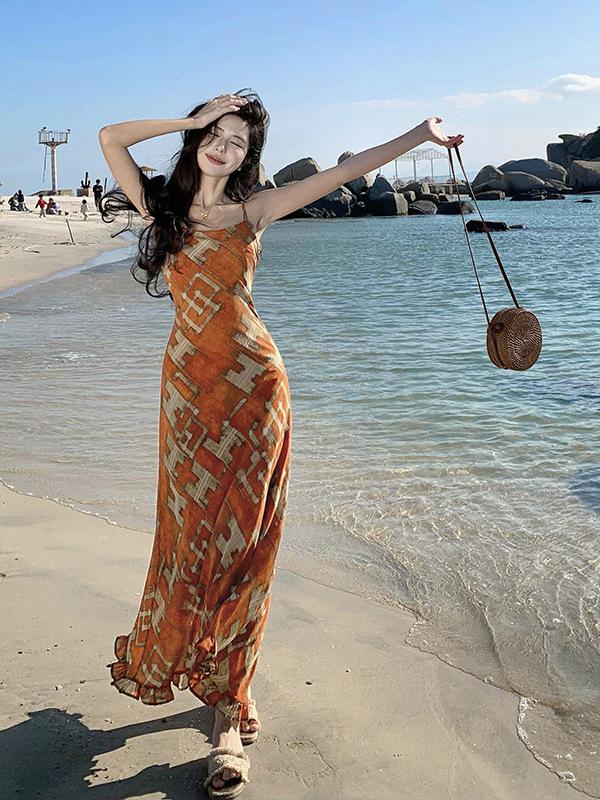 

Retro Print Slimming Camisole Dress with Irregular Hem Small